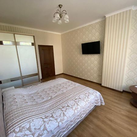 Квартира На Французькому Бульварі Біля Моря Та Інституту Філатова Одеса Exteriör bild